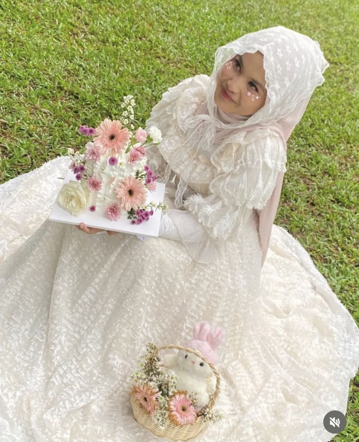 Goldie dress